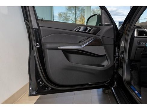 New 2026 BMW X5 xDrive40i w/ Premium Package image 53