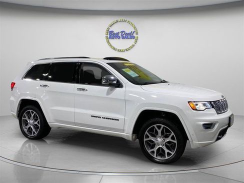Used 2019 Jeep Grand Cherokee Overland AWD/4WD image 7