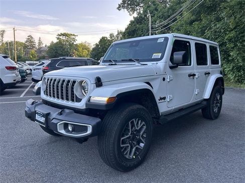 New 2025 Jeep Wrangler Unlimited Sahara image 4
