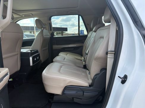 Used 2022 Ford Expedition Max Limited AWD/4WD image 13