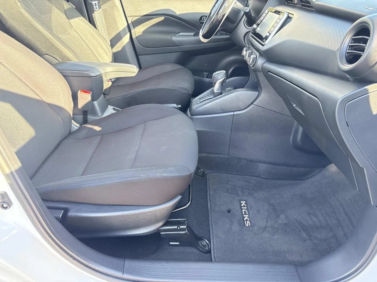 Used 2024 Nissan Kicks S FWD image 23