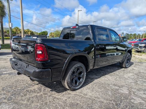Used 2026 RAM 1500 Big Horn AWD/4WD image 4