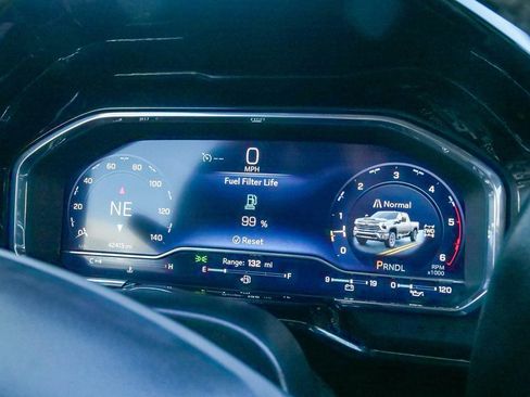 Used 2024 Chevrolet Silverado 3500 LT image 22