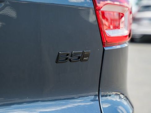 New 2026 Volvo XC40 B5 Ultra w/ Climate Package AWD/4WD image 8