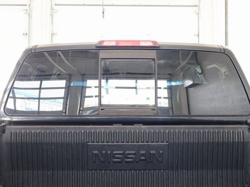 Used 2010 Nissan Titan SE w/ SE Value Truck Pkg image 26