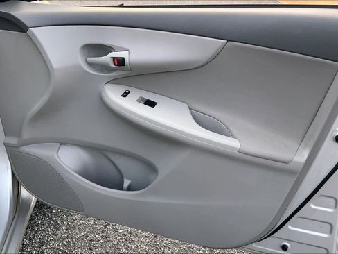 Used 2009 Toyota Corolla LE image 22