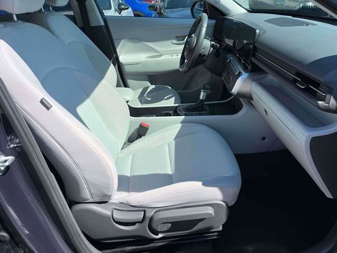 Used 2025 Hyundai Kona SEL AWD/4WD image 13