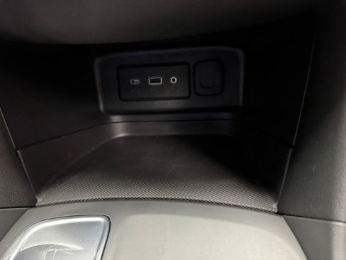 Used 2023 Chevrolet Equinox LT image 18