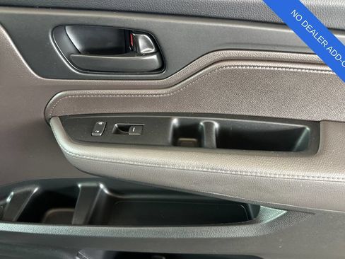 Used 2019 Honda Odyssey EX image 19