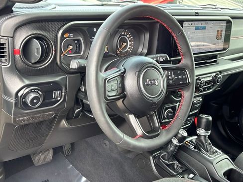 Used 2024 Jeep Wrangler Unlimited Rubicon w/ Safety Group image 13