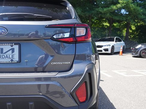 Used 2024 Subaru Crosstrek 2.0i Premium AWD/4WD image 16