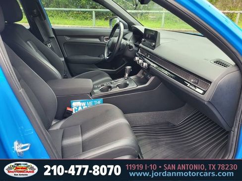 Used 2023 Honda Civic Sport image 11