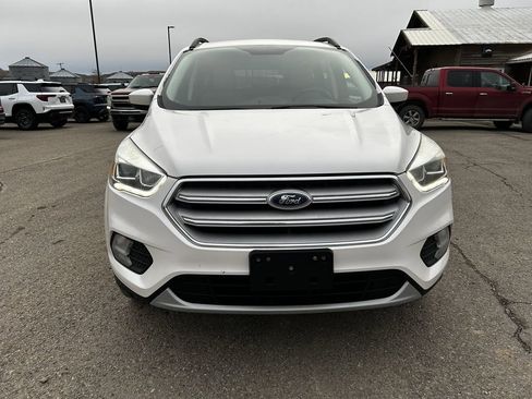 Used 2018 Ford Escape SEL image 2