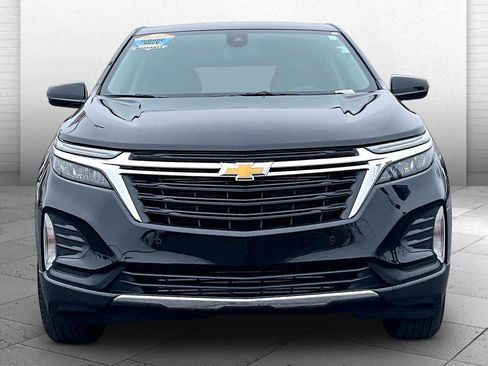 Used 2024 Chevrolet Equinox LT image 2