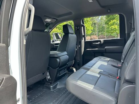 Used 2025 Chevrolet Silverado 2500 W/T AWD/4WD image 37