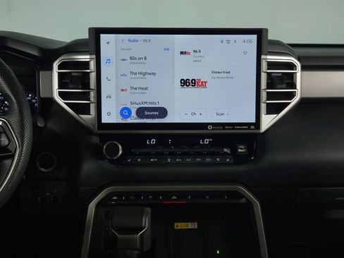 Used 2022 Toyota Tundra Limited image 25