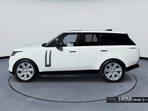 Used 2023 Land Rover Range Rover SE AWD/4WD image 8