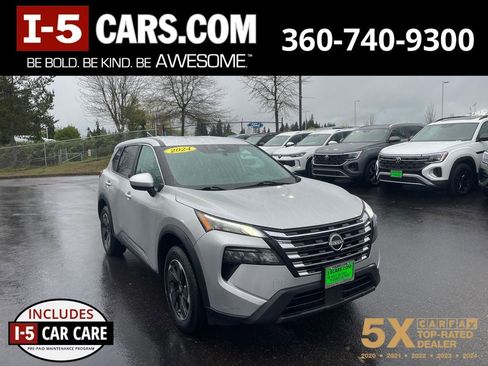 Used 2024 Nissan Rogue SV AWD/4WD image 1