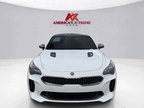 Used 2021 Kia Stinger GT1 RWD image 8