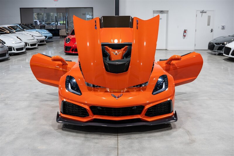 Used 2019 Chevrolet Corvette ZR1 RWD image 38