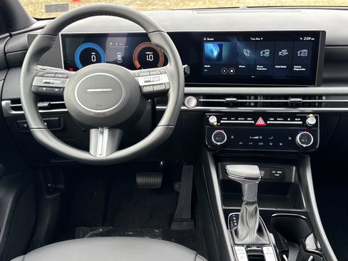 New 2026 Hyundai Tucson XRT image 2