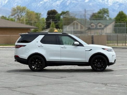 Used 2020 Land Rover Discovery HSE Luxury AWD/4WD image 4
