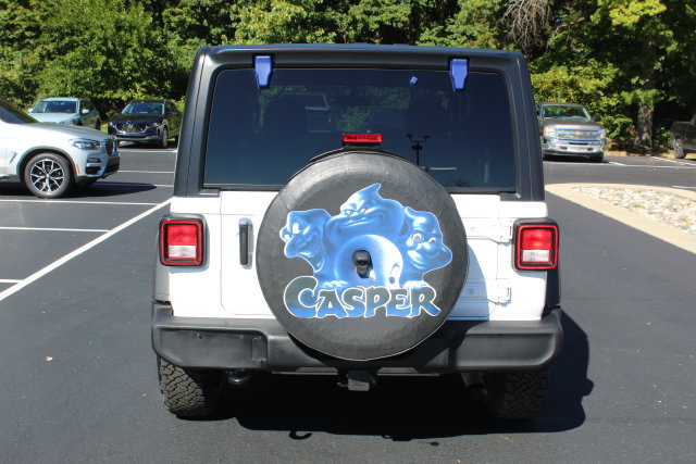 Used 2022 Jeep Wrangler Sport AWD/4WD image 4