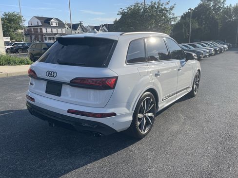 Used 2023 Audi SQ7 Prestige w/ Prestige Package AWD/4WD image 7
