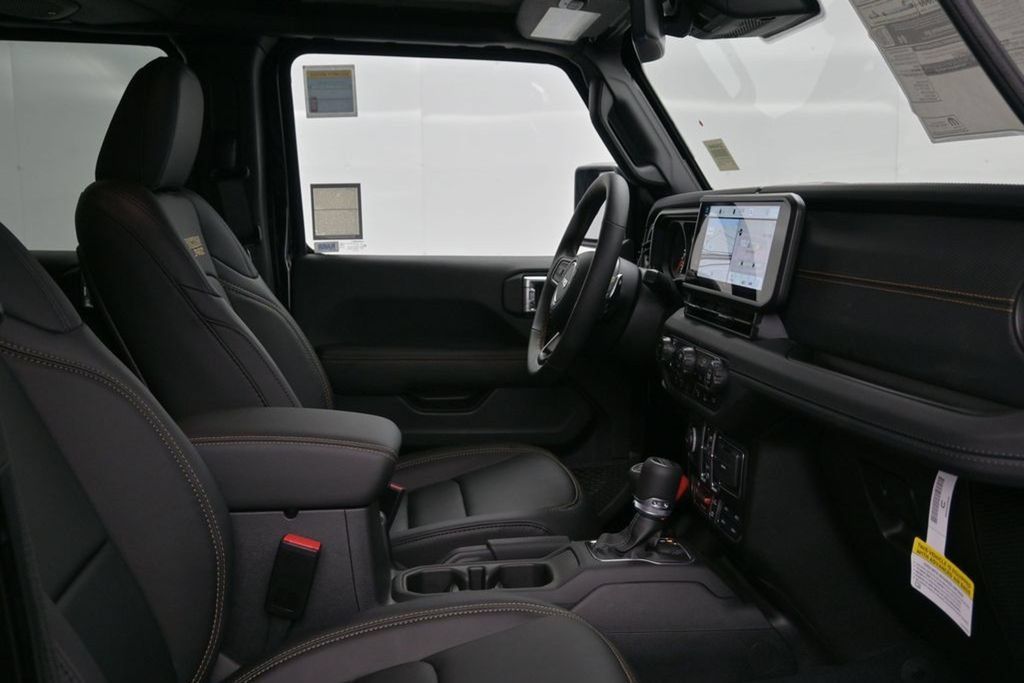 Used 2024 Jeep Wrangler Unlimited Rubicon 392 AWD/4WD image 20
