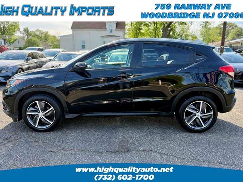 Used 2021 Honda HR-V EX-L image 4