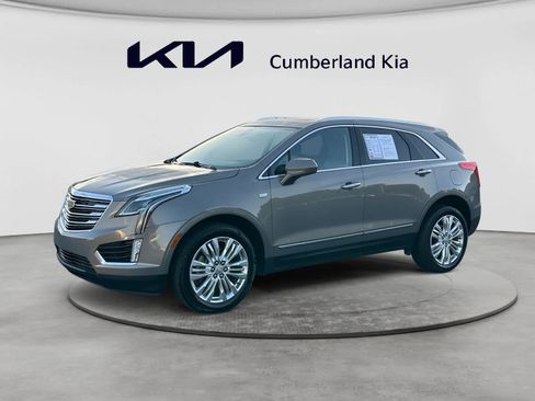 Used 2019 Cadillac XT5 Premium Luxury FWD image 1