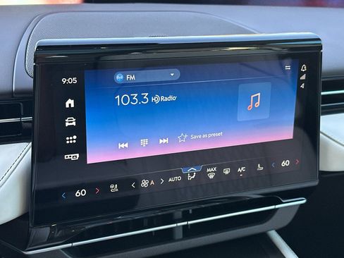 Used 2024 Lincoln Nautilus Black Label AWD/4WD image 22