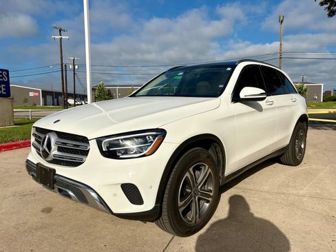 Used 2021 Mercedes-Benz GLC 300 image 9