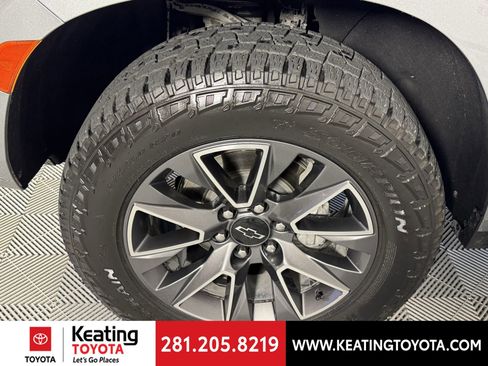 Used 2023 Chevrolet Tahoe Z71 w/ Z71 Off-Road Package image 31