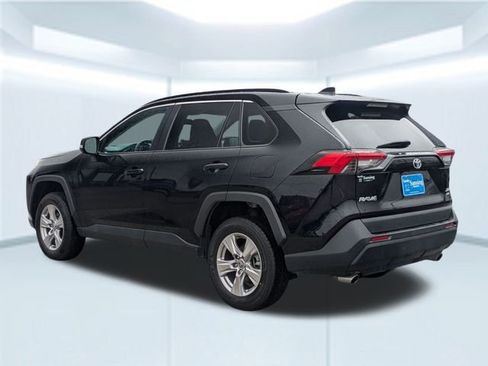 Used 2023 Toyota RAV4 XLE image 4