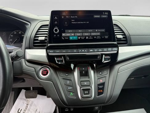 Used 2025 Honda Odyssey Sport-L image 25