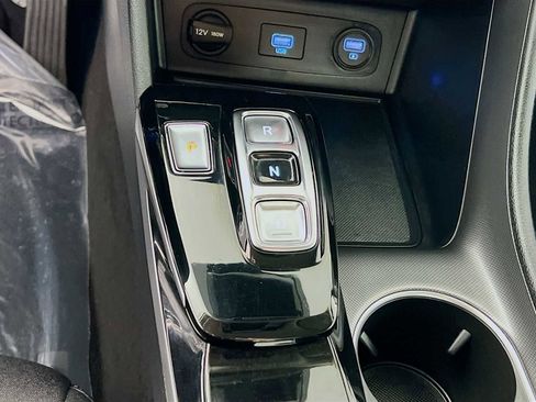 Certified 2022 Hyundai Sonata SE w/ Cargo Package image 16