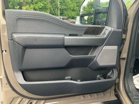 New 2026 Ford F350 Lariat AWD/4WD image 17