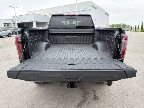 New 2026 GMC Sierra 2500 AT4X AWD/4WD image 24