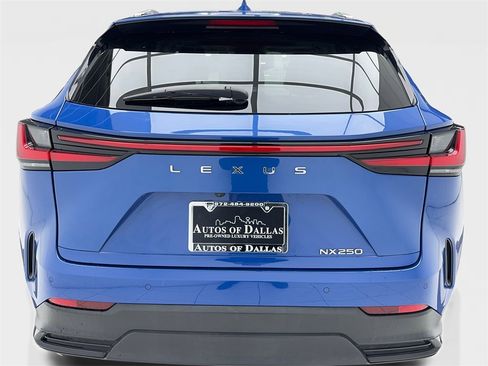 Used 2023 Lexus NX 250 250 Premium NAV,CAM,SUNROOF,CL w/ Towing Package (2000 Lbs) image 11