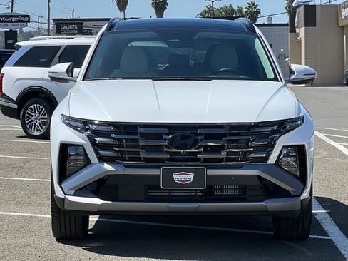 New 2026 Hyundai Tucson Limited AWD/4WD image 3