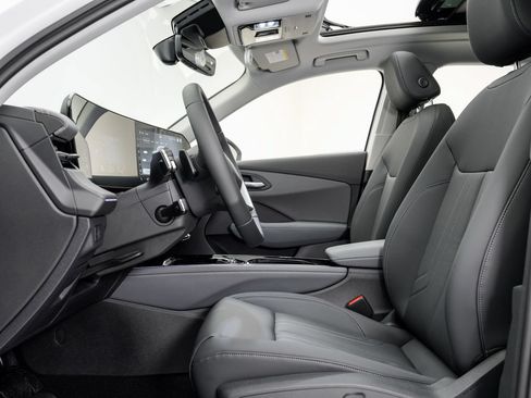 New 2026 Audi Q3 quattro 2.0T AWD/4WD image 5