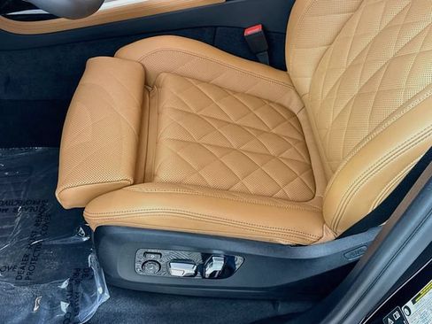 New 2027 BMW X7 xDrive40i w/ M Sport Package AWD/4WD image 20