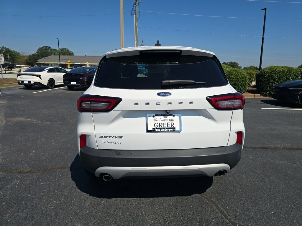 Used 2025 Ford Escape Active FWD image 4