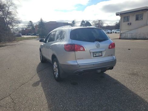 Used 2010 Buick Enclave CXL w/ Trailering Provision Package image 23
