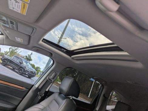 Certified 2022 Honda CR-V Touring image 28