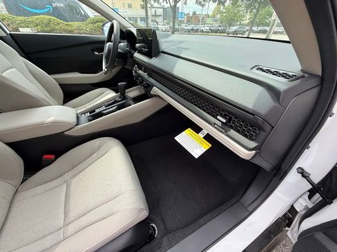New 2026 Honda Accord SE image 43