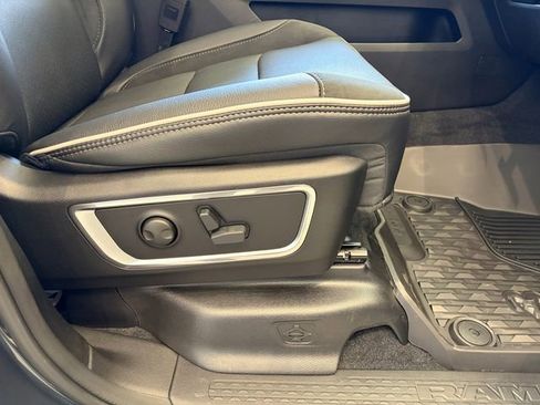 New 2026 RAM 1500 Laramie AWD/4WD image 26