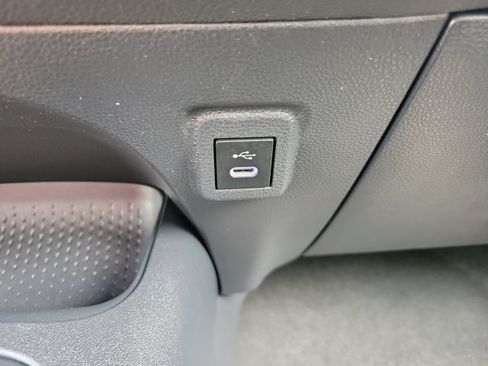 Used 2024 Toyota Corolla LE FWD image 12