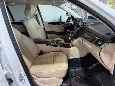 Used 2018 Mercedes-Benz GLE 350 4MATIC w/ Premium 1 Package image 31